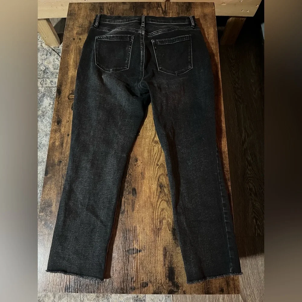 Blank‎ NYC Black Madison Crop Jeans Size 30 - Picture 4 of 6